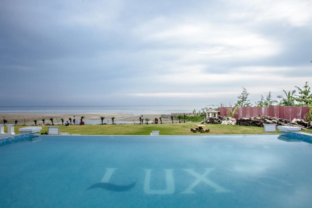 Hotel Lux Нгвесаунг Екстериор снимка