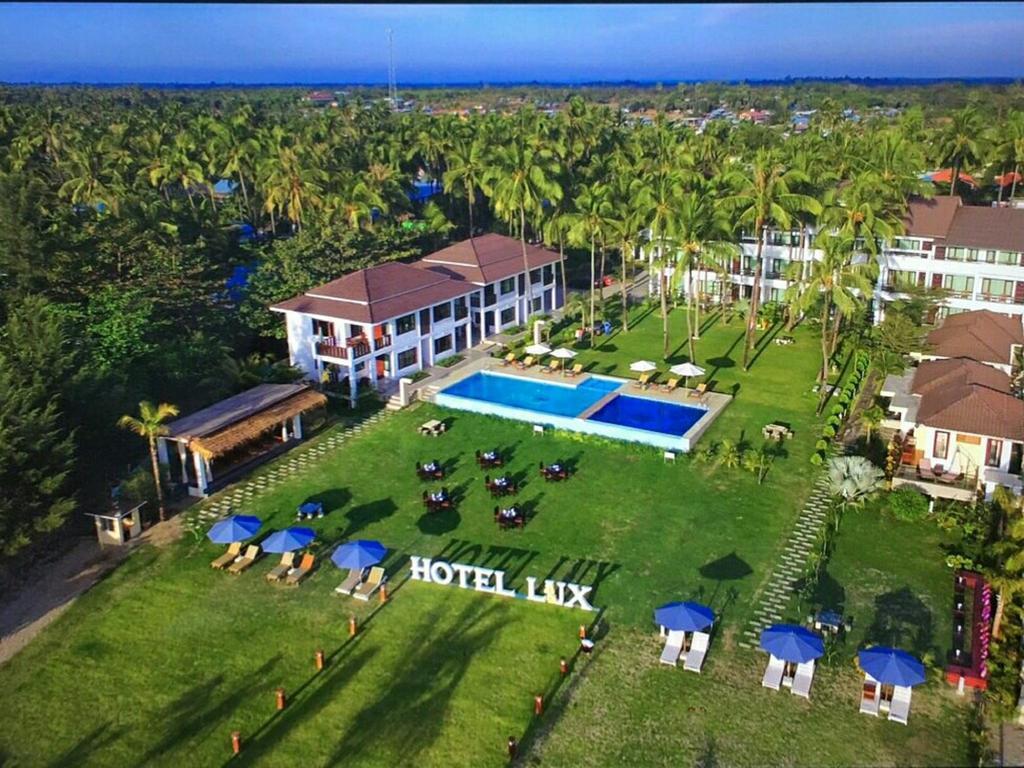 Hotel Lux Нгвесаунг Екстериор снимка